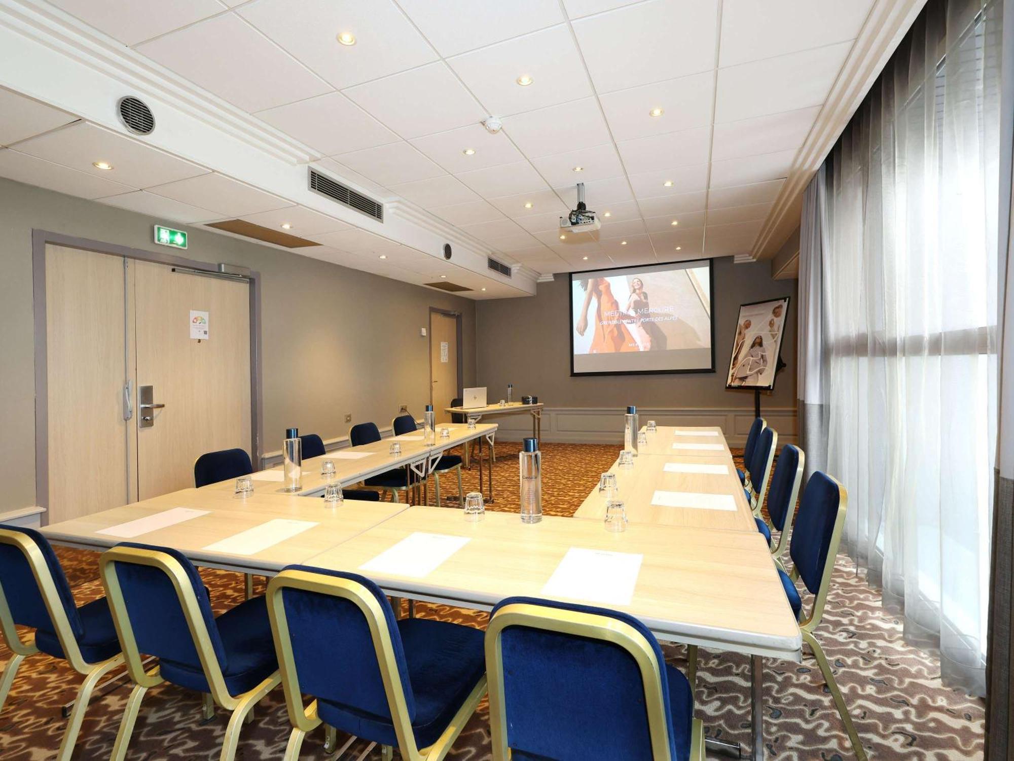Mercure Grenoble Centre Porte Des Alpes ภายนอก รูปภาพ