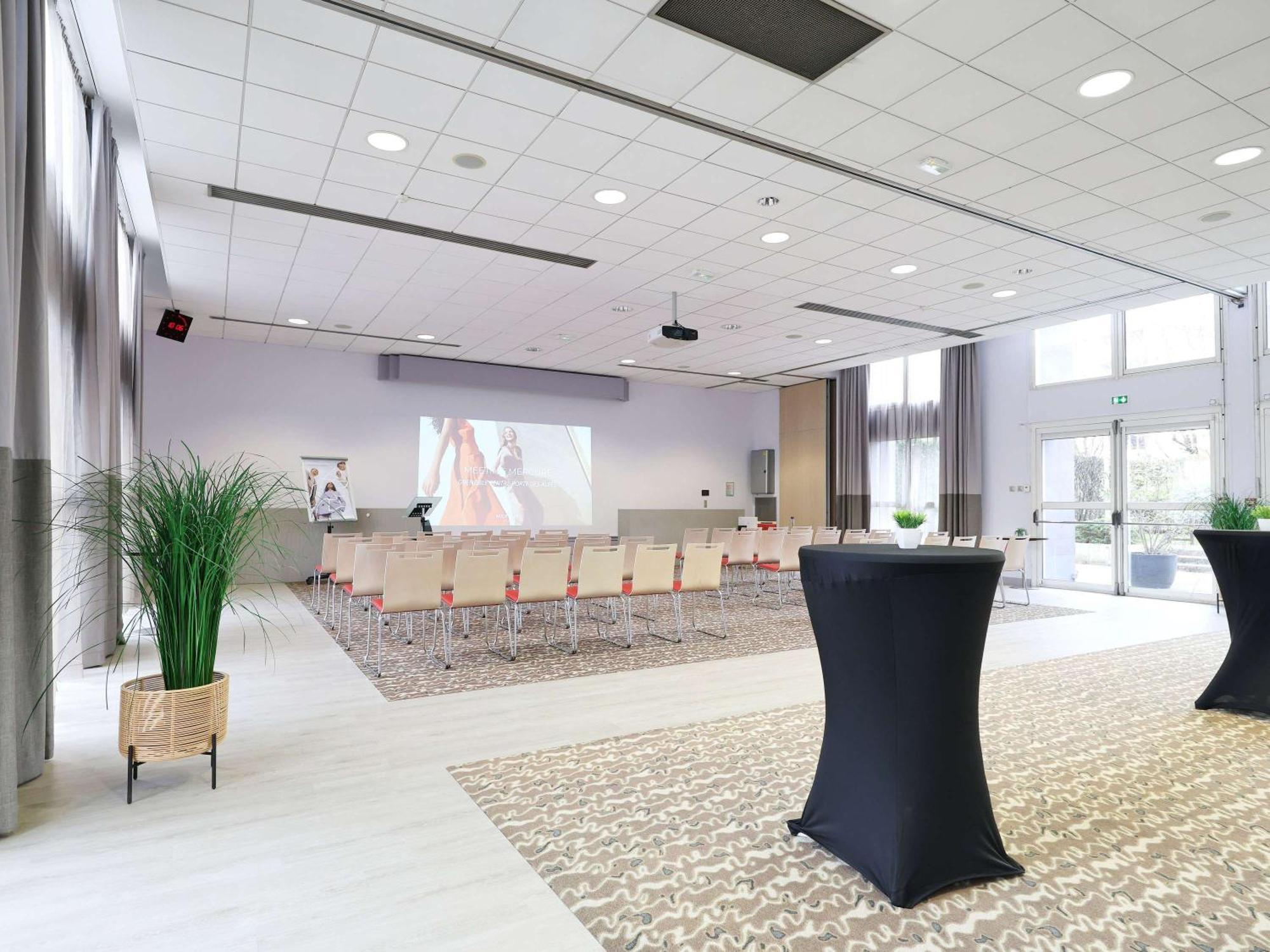 Mercure Grenoble Centre Porte Des Alpes ภายนอก รูปภาพ